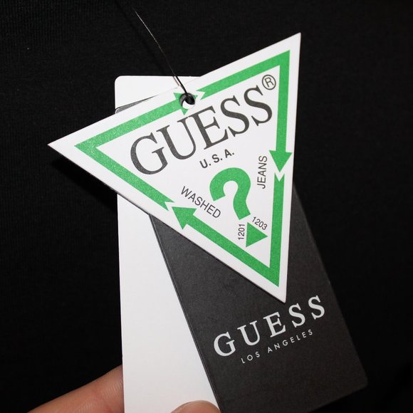 Guess Long Sleeve - Picture 7 of 8